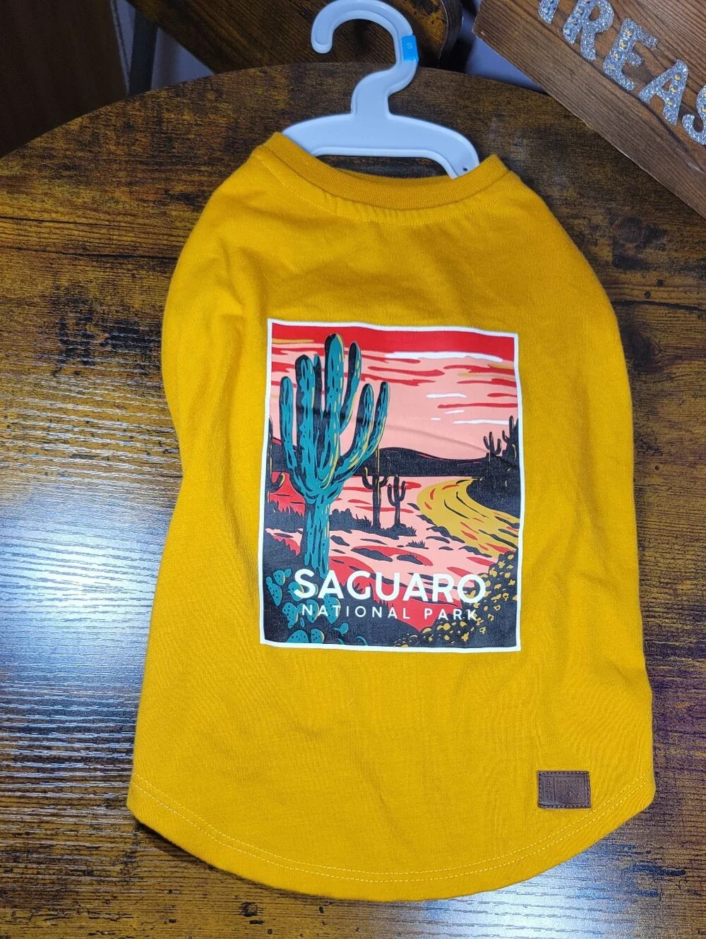 Top Dog size small/med Saguaro National park